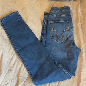 Hollister High-Rise Super Skinny Jeans